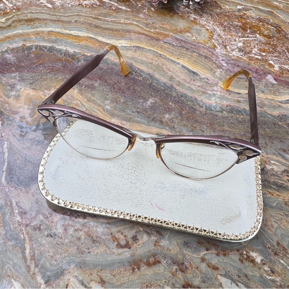 Antique Diamond Cut aluminum frame glasses - Picture 9 of 15